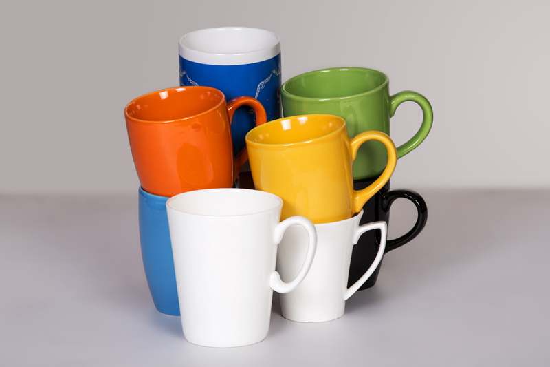 stack of coffee mugs 