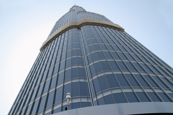 business tower at dubai 