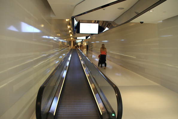 escalator at dubai mall