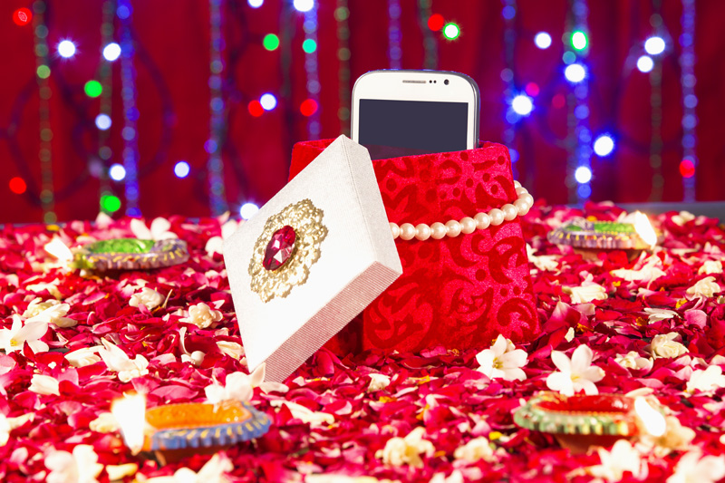 mobile and jewellery as diwali gifts  