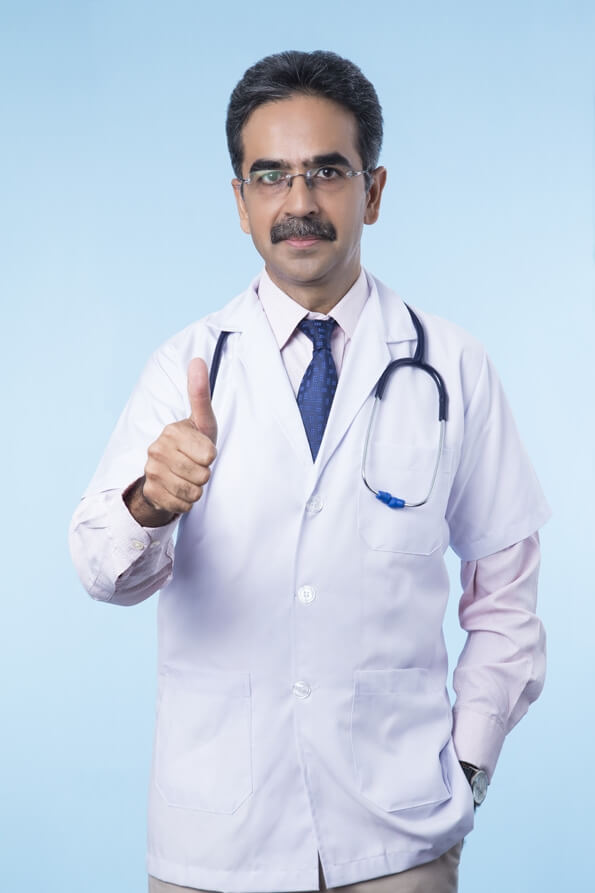 doctors standing with thumbs up