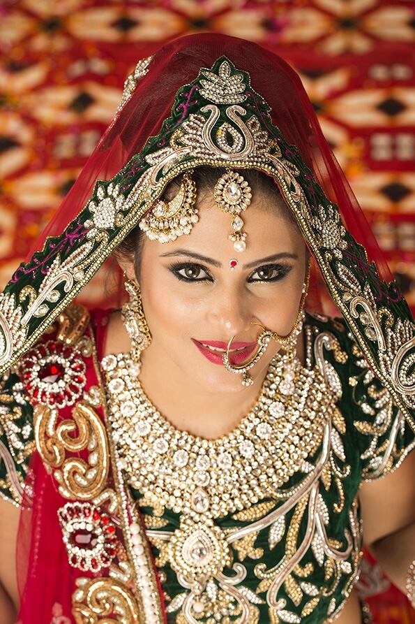 indian bride posing 
