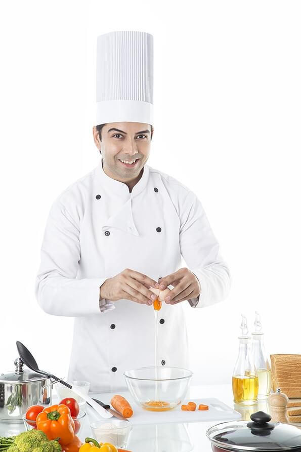 chef making omelet 